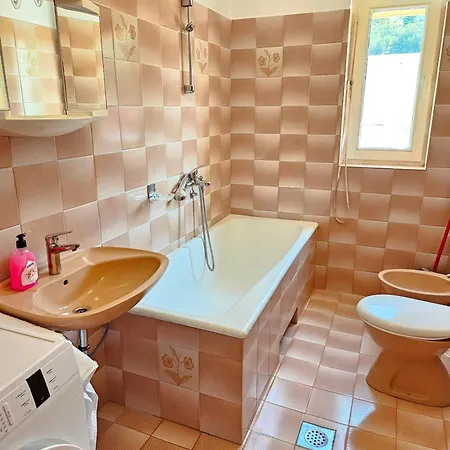 Apartment Milada Banjol