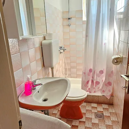 Milada Apartament Banjol